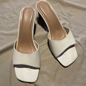 A New Day White Heeled Sandals – Women’s 9 – Gently Worn